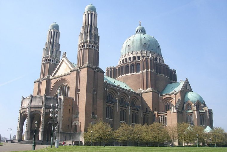 Basilica of the Sacred Heart (Basiliek van het Heilig Hart / Basilique du  Sacré Coeur / Basilica Koekelberg), Brussels, Belgium